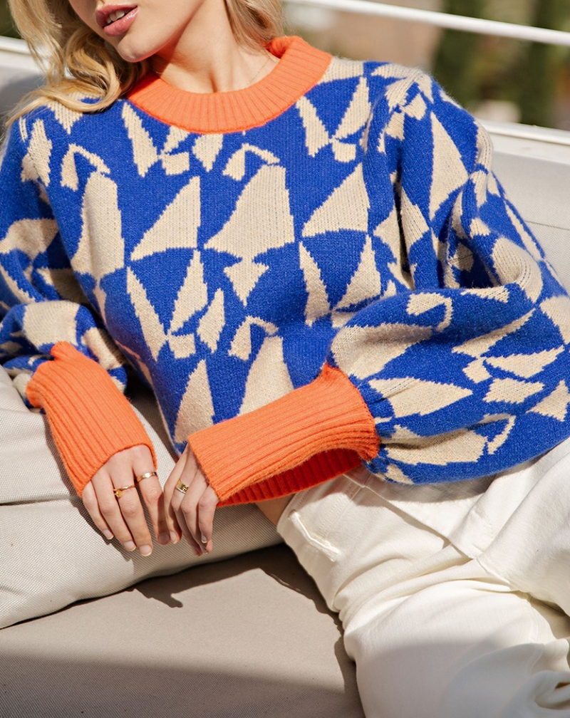 Geometric Pattern Cropped Sweater