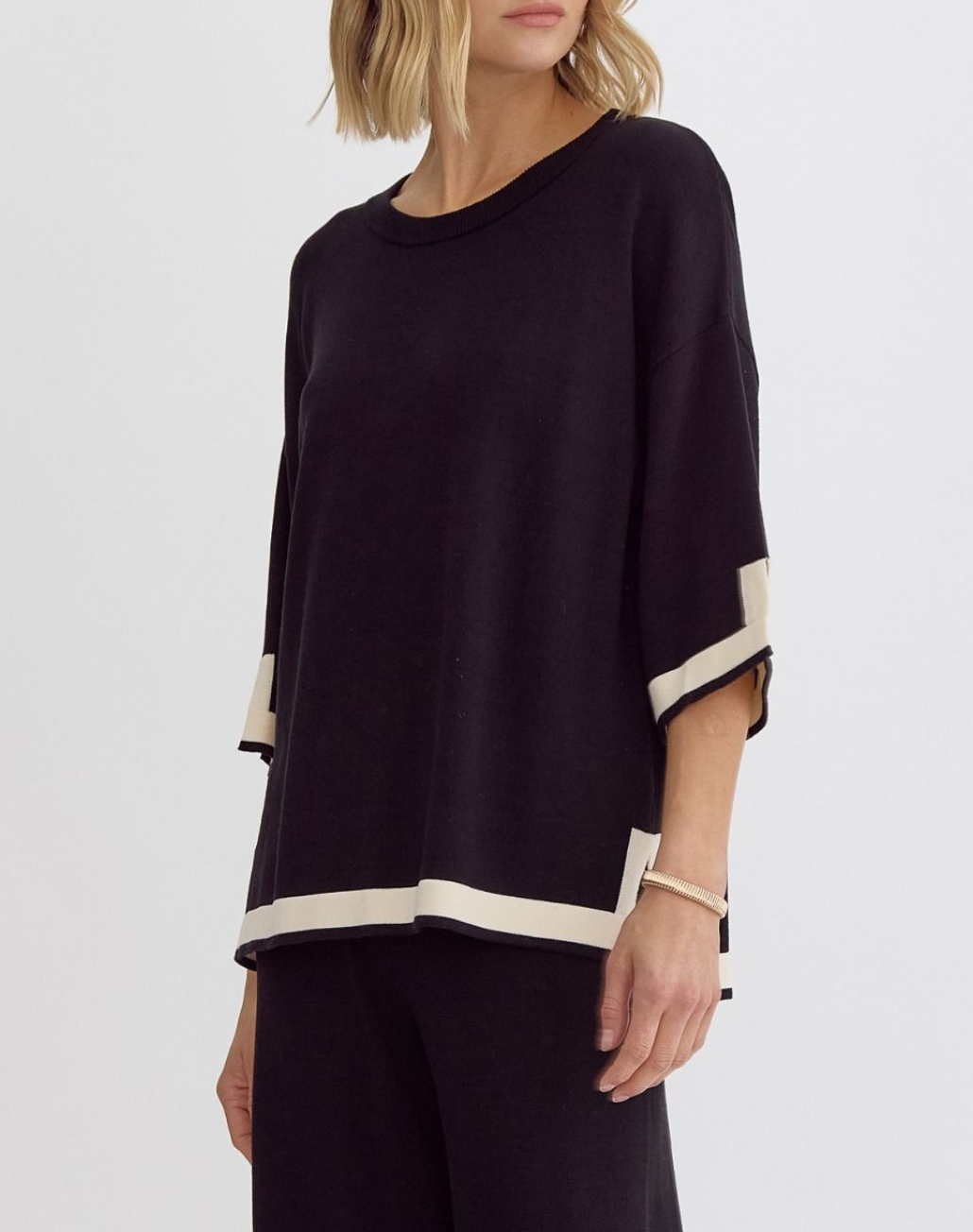 Solid Round Neck 3/4 Sleeve Top