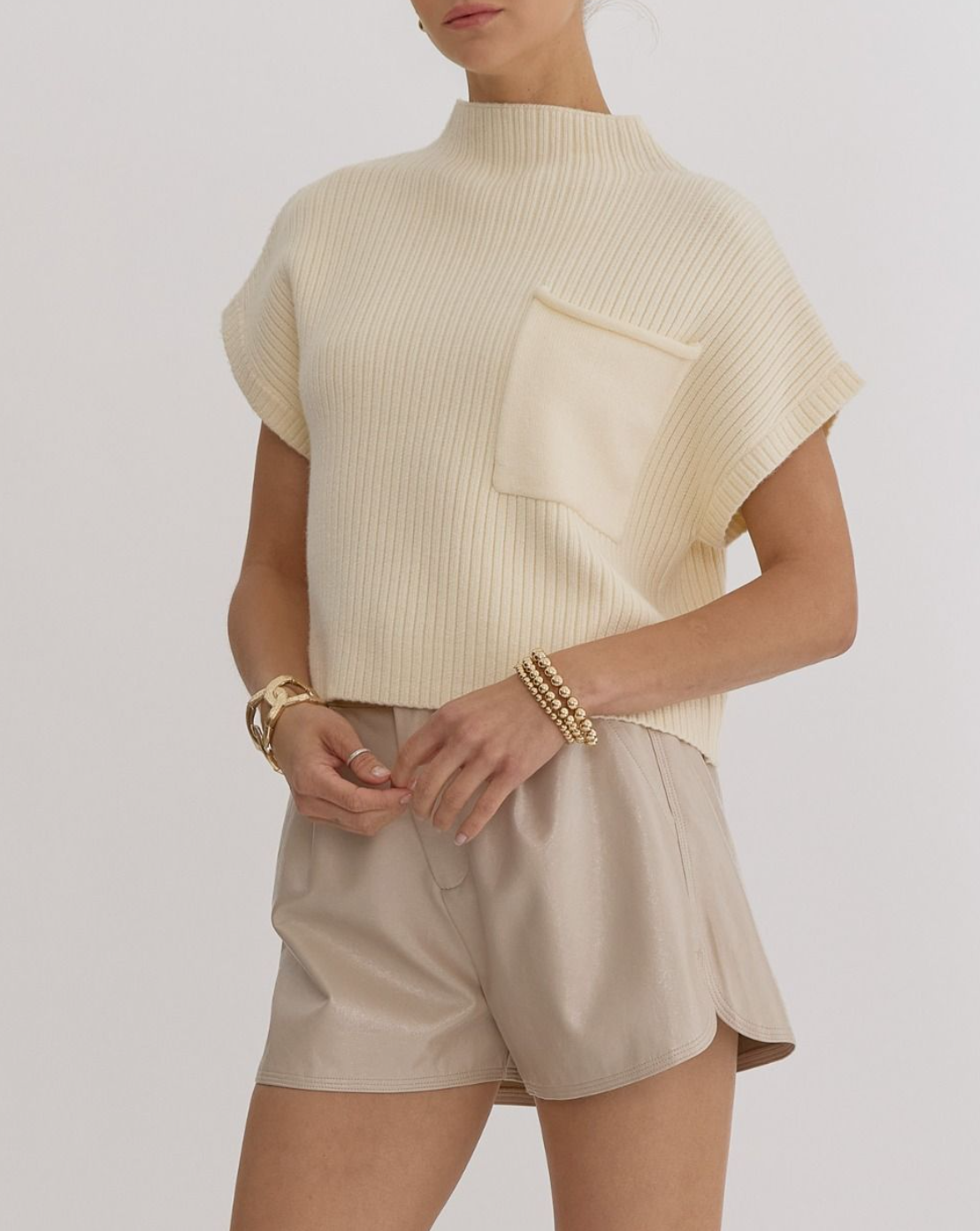 Solid Knitted Mock Neck Cropped Top