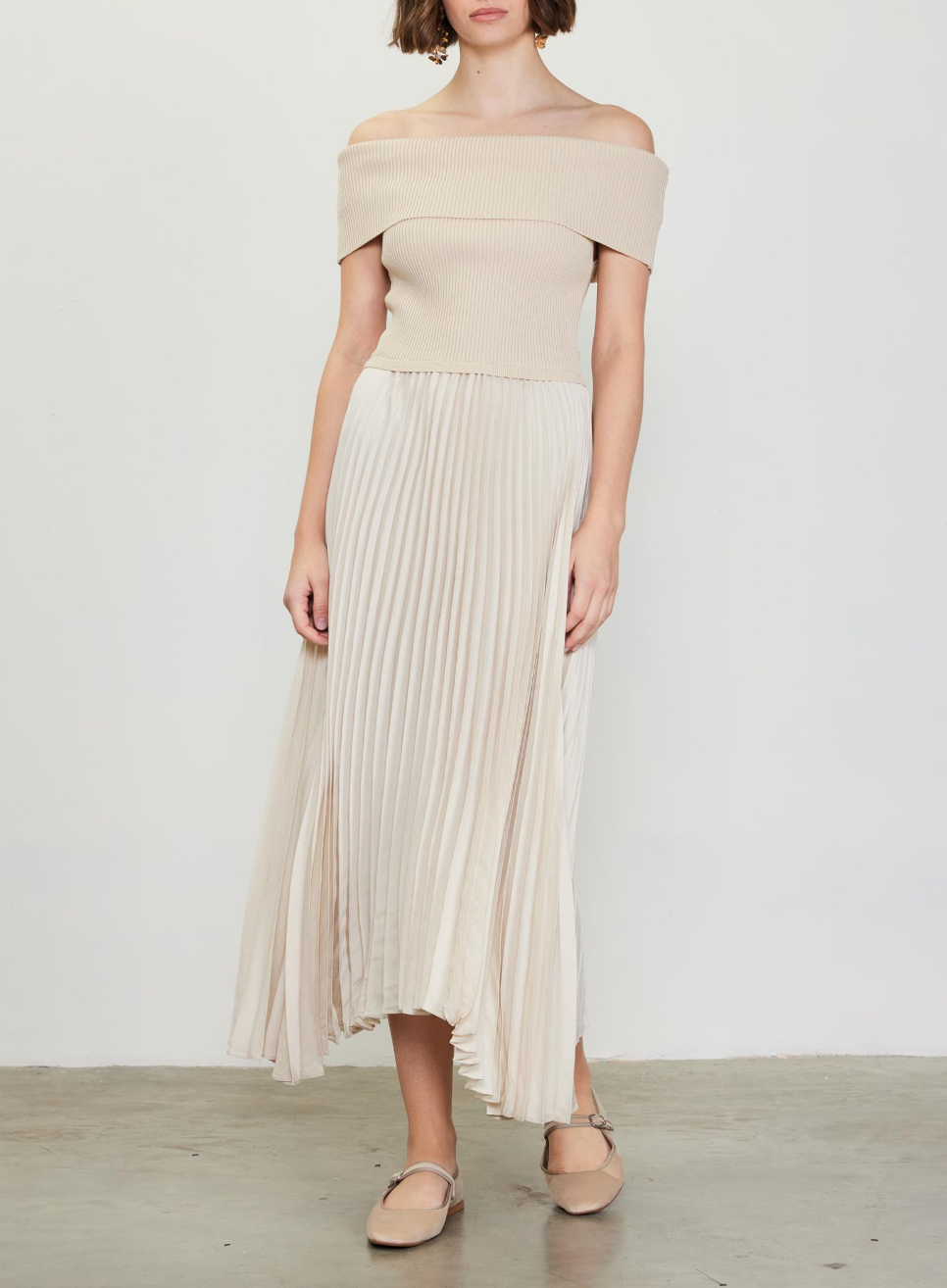 Off Shoulder Rib Dress with Pleated Skirt